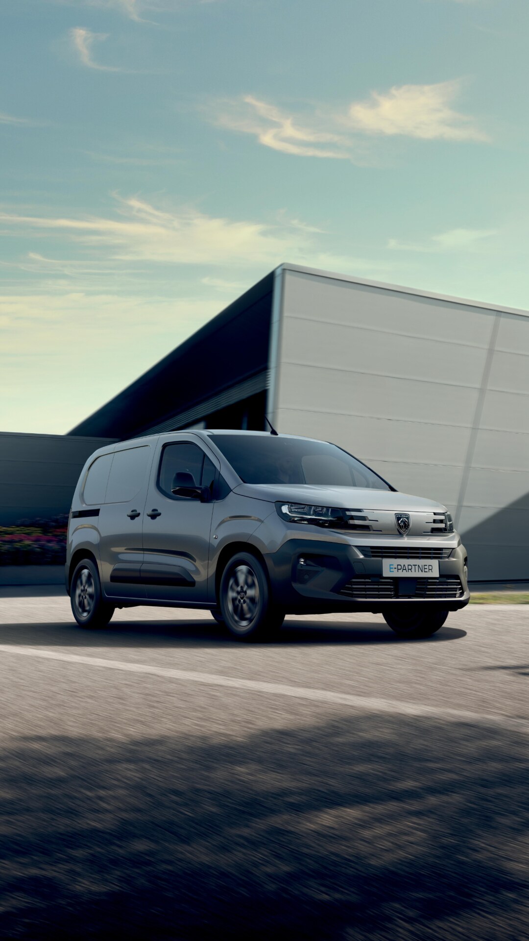 PEUGEOT E-PARTNER Elektro-Transporter Frontansicht