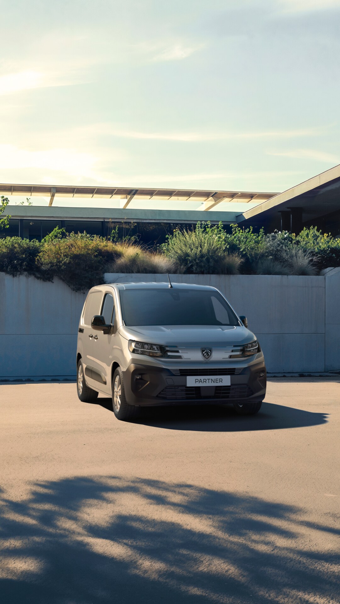 PEUGEOT PARTNER Transporter Frontansicht
