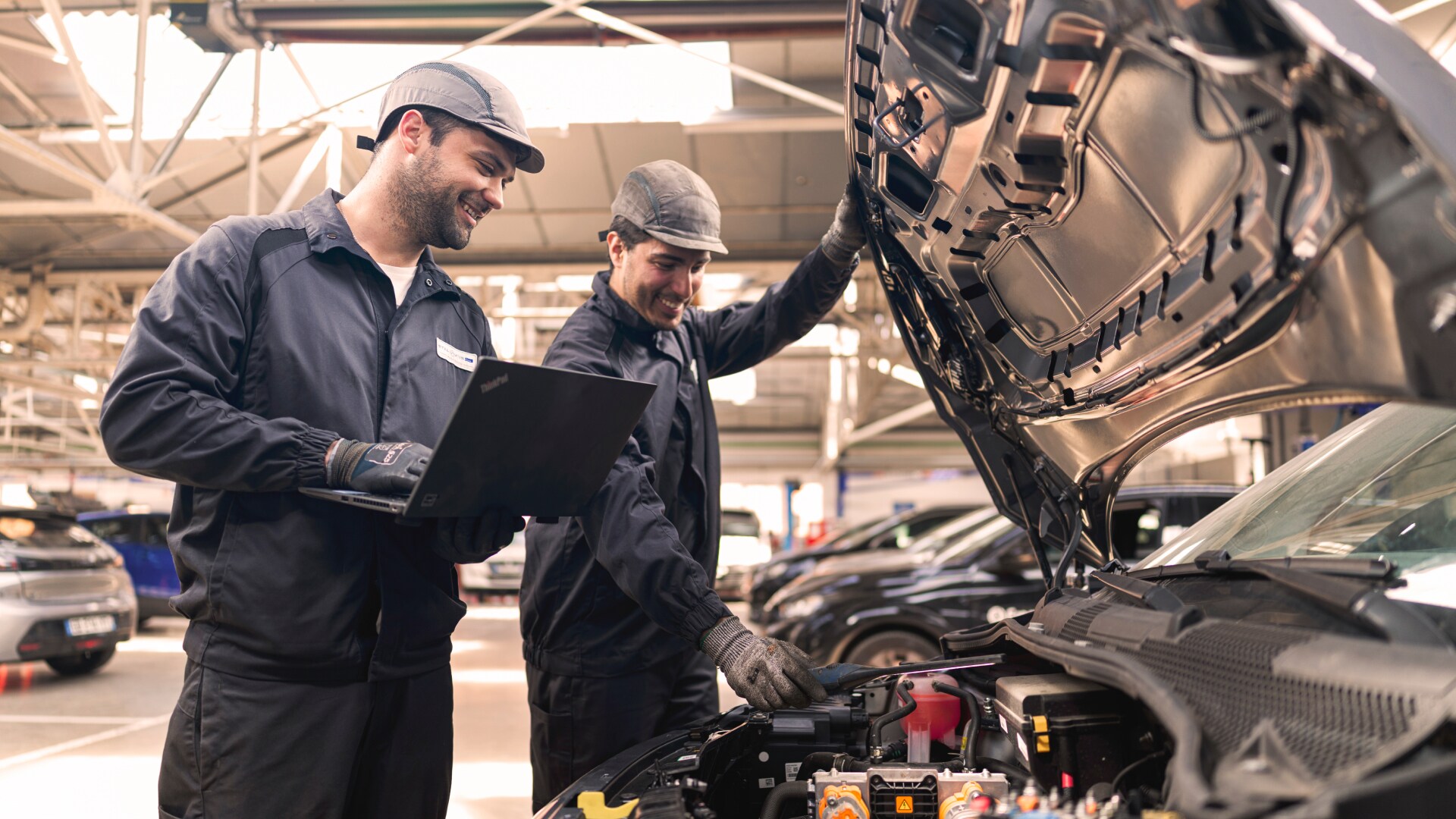 PEUGEOT CustomFit – mechanische Steuerung